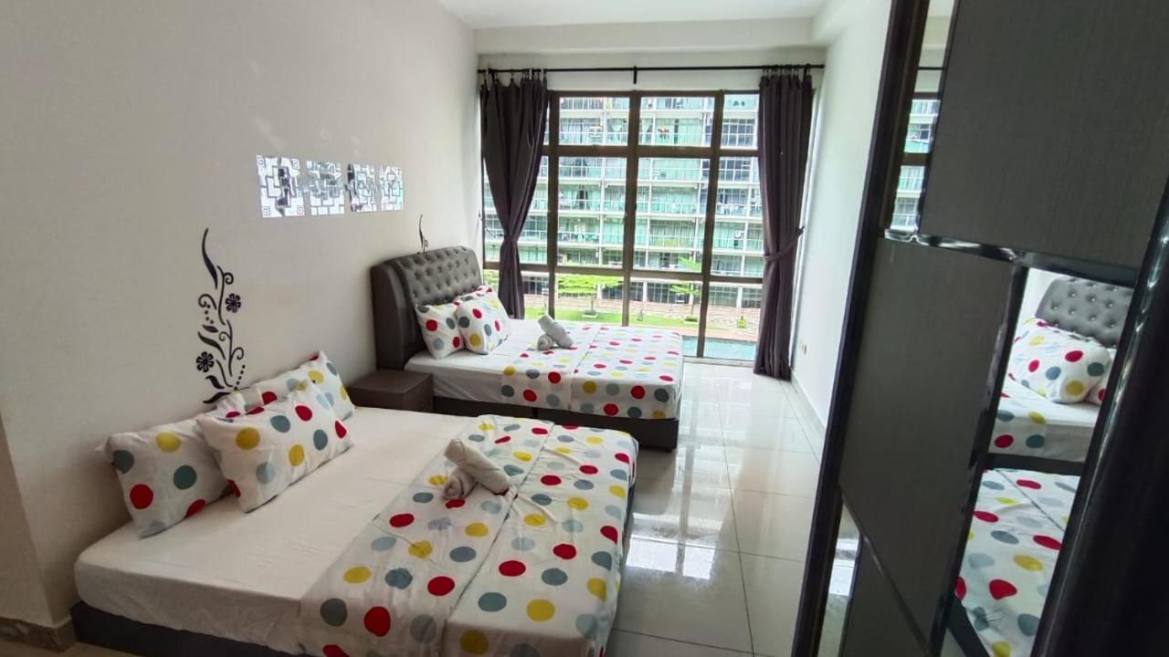 Palazio Condo ยะโฮร์บาห์รู ภายนอก รูปภาพ