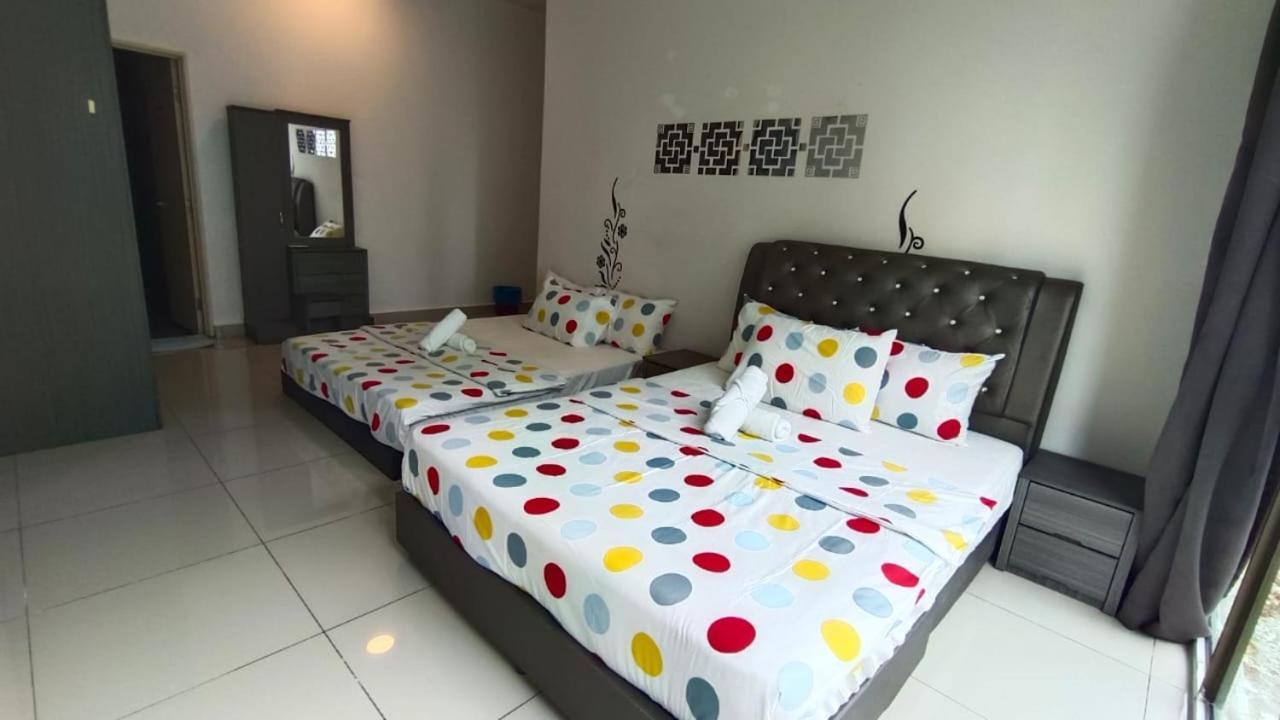 Palazio Condo ยะโฮร์บาห์รู ภายนอก รูปภาพ