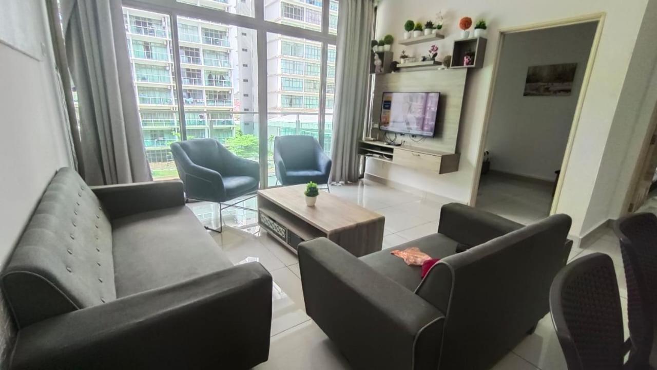 Palazio Condo ยะโฮร์บาห์รู ภายนอก รูปภาพ